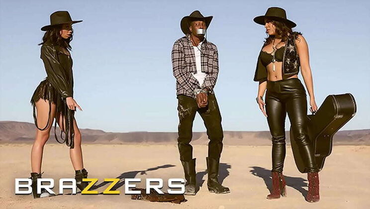 Luna ve Alexis kalın sapa binip ağızlarını doldurtuyor